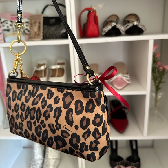 SOLD - Picture 3 of 8